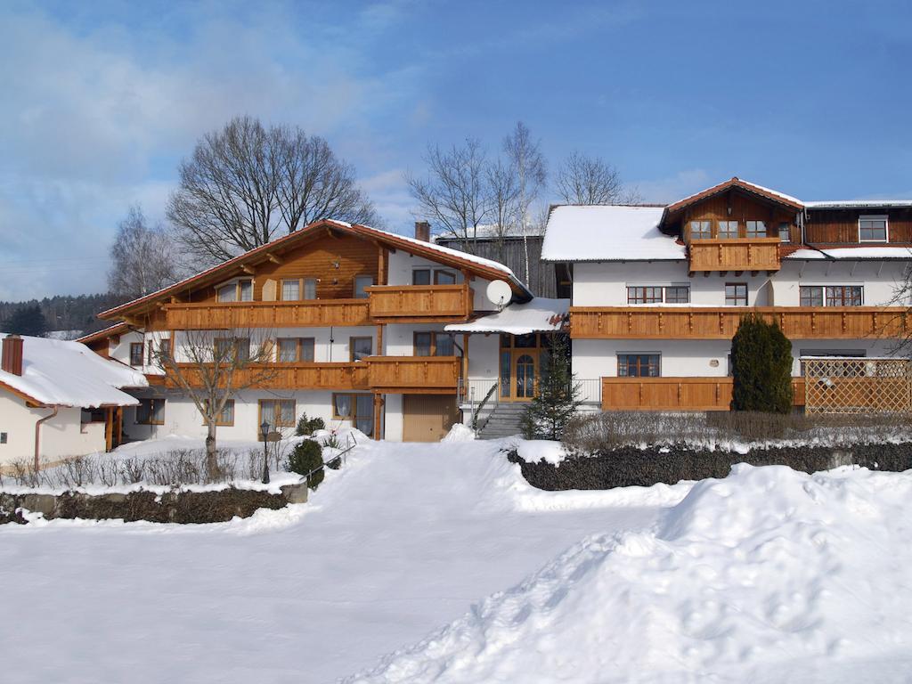 Pension Weiss Hohenwarth エクステリア 写真