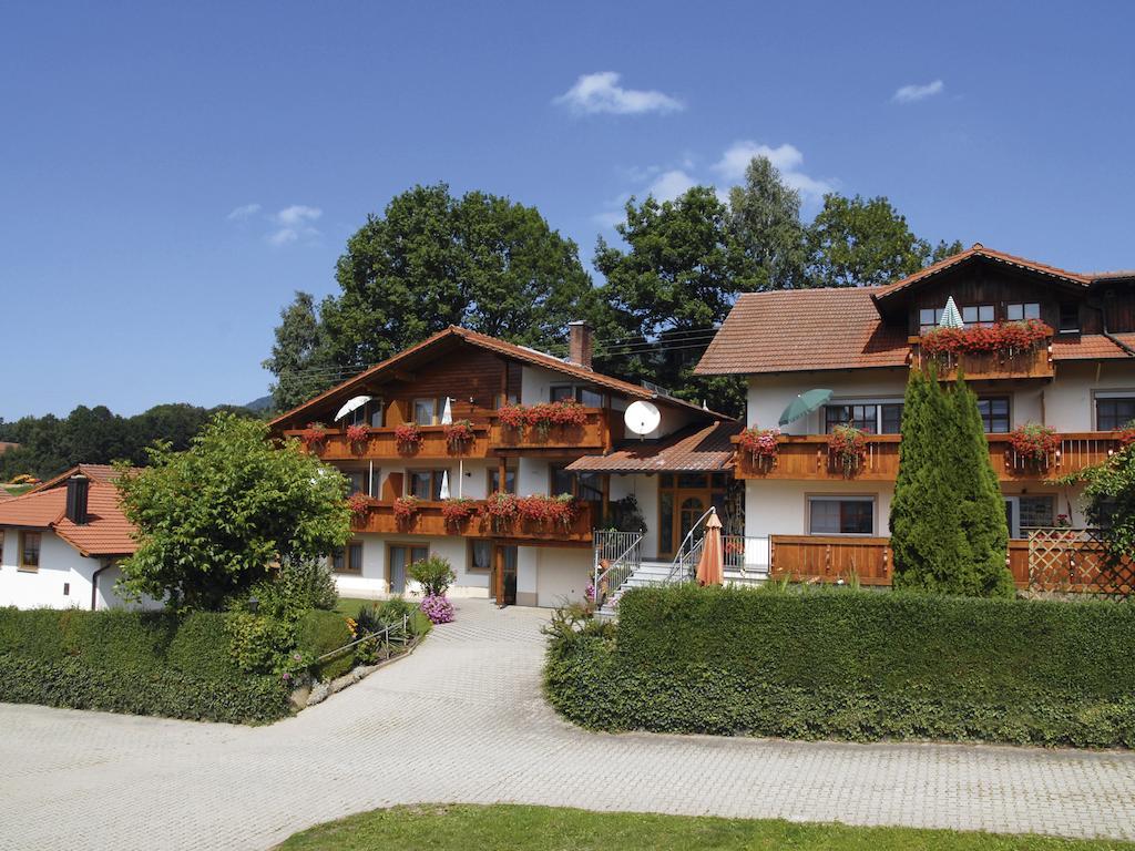 Pension Weiss Hohenwarth エクステリア 写真